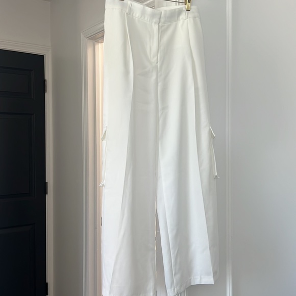 The Frankie Shop GLADYS CARGO PANTS - WHITE Size M - Picture 9 of 10